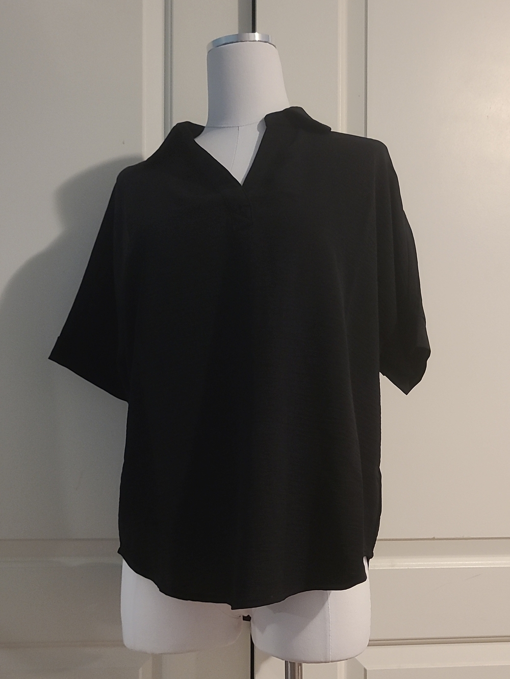 NWOT Zenana Black Collared Short Sleeve Blouse